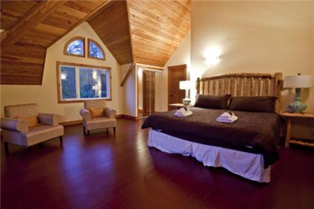 Elk View Lodge Fernie Room photo
